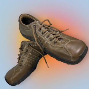 Dr. Martens Women's Size 1 0 Jim Oxford Leather Trail Loafer Taupe/Tan